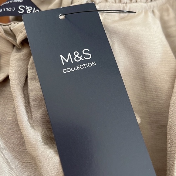 Marks and Spencer Top Size 8 - Picture 9 of 9
